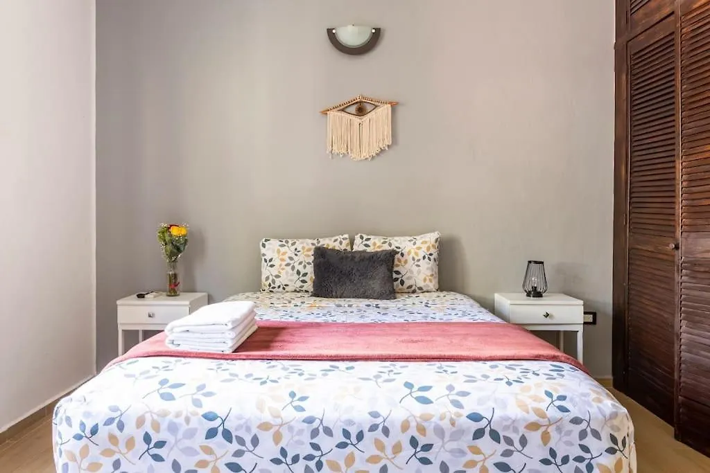 3 Bedroom Apartment In Quiet Residential Area Playa del Carmen 0*,  Messico